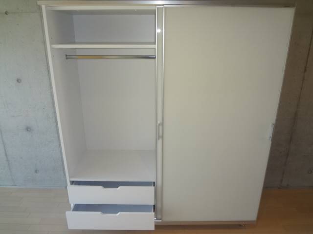 収納　可動収納