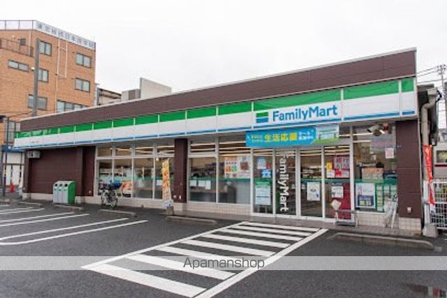 コンビニ　ファミリーマート上板橋三丁目店（コンビニ）まで117m