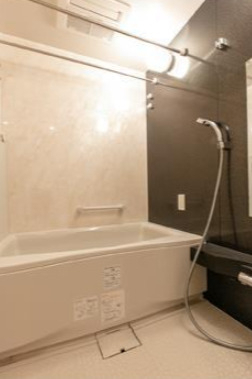 バス・シャワールーム　別部屋参考写真
