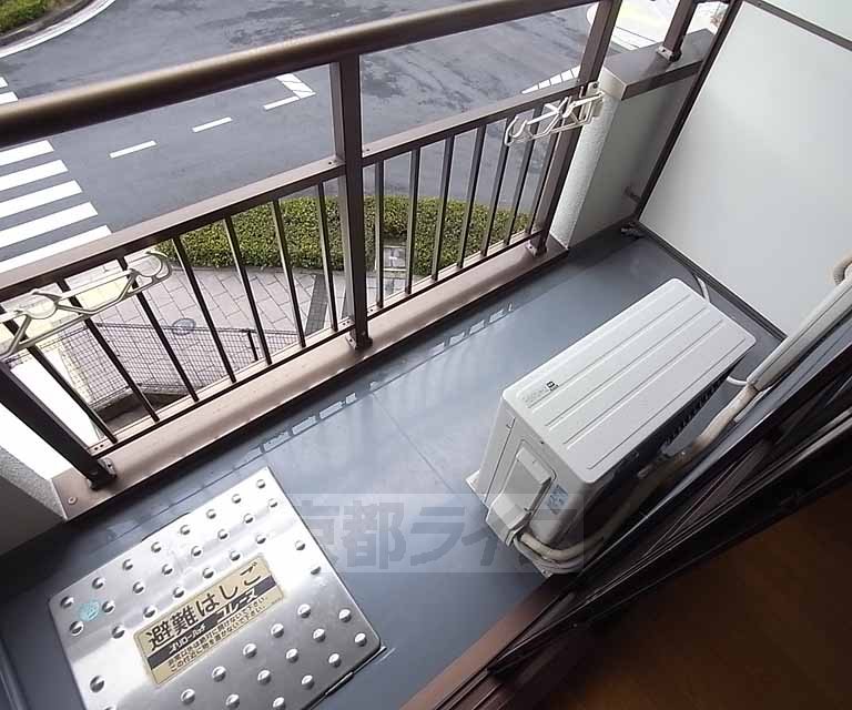 バルコニー　西向きのバルコニーです。