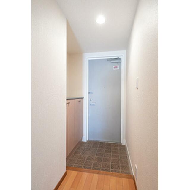 玄関　※写真は同タイプ住戸です。