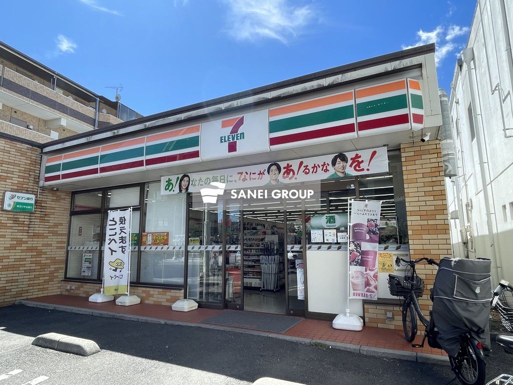 コンビニ　セブンイレブン狭山ヶ丘駅西口店（コンビニ）まで490m