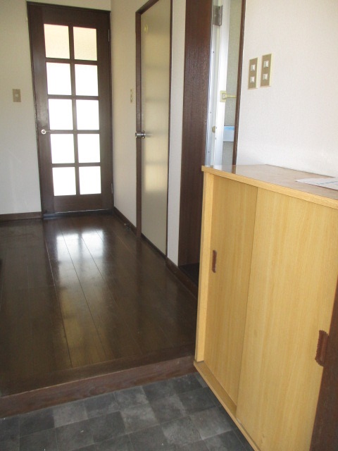 玄関　シューズボックス付き玄関