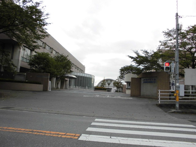 大学・短大　私立文星芸術大学（大学・短大）まで1983m