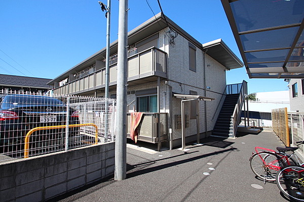 建物外観　日当たりサンサン駅4分