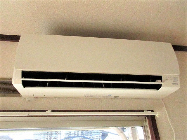 その他設備　エコアン１基付、夏も冬も快適に過ごせます♪