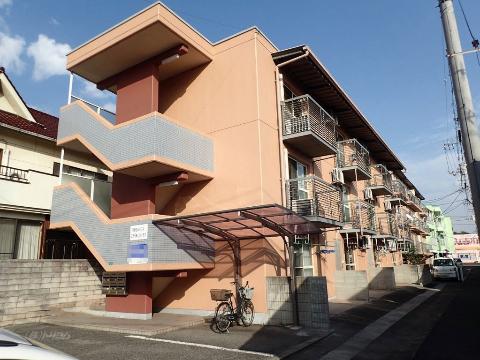 建物外観　外観写真（昼）