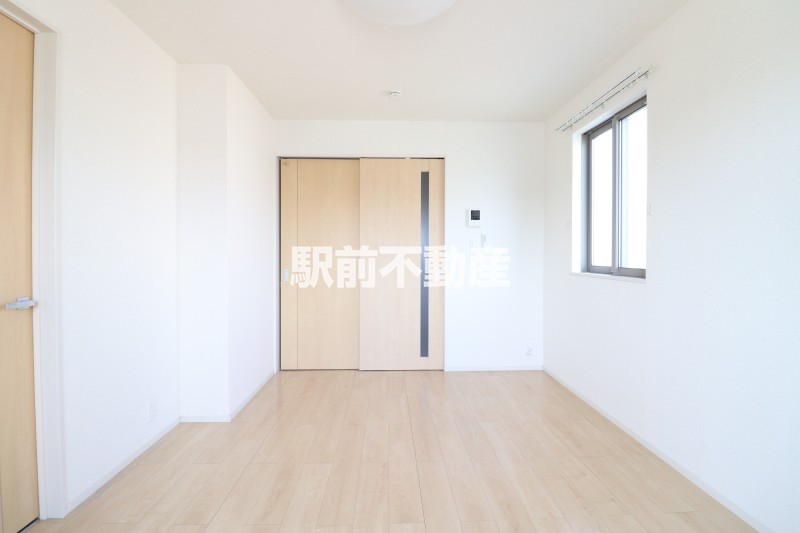 居室・リビング　反転タイプ