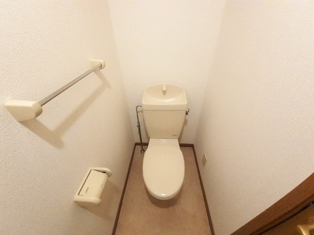 【ヴィラフォレストＢのトイレ】