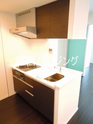 キッチン　システムキッチン