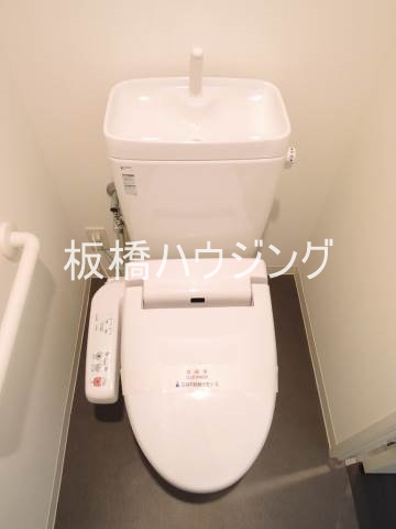 トイレ　ウォシュレットトイレ