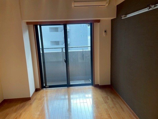 居室・リビング　内観1