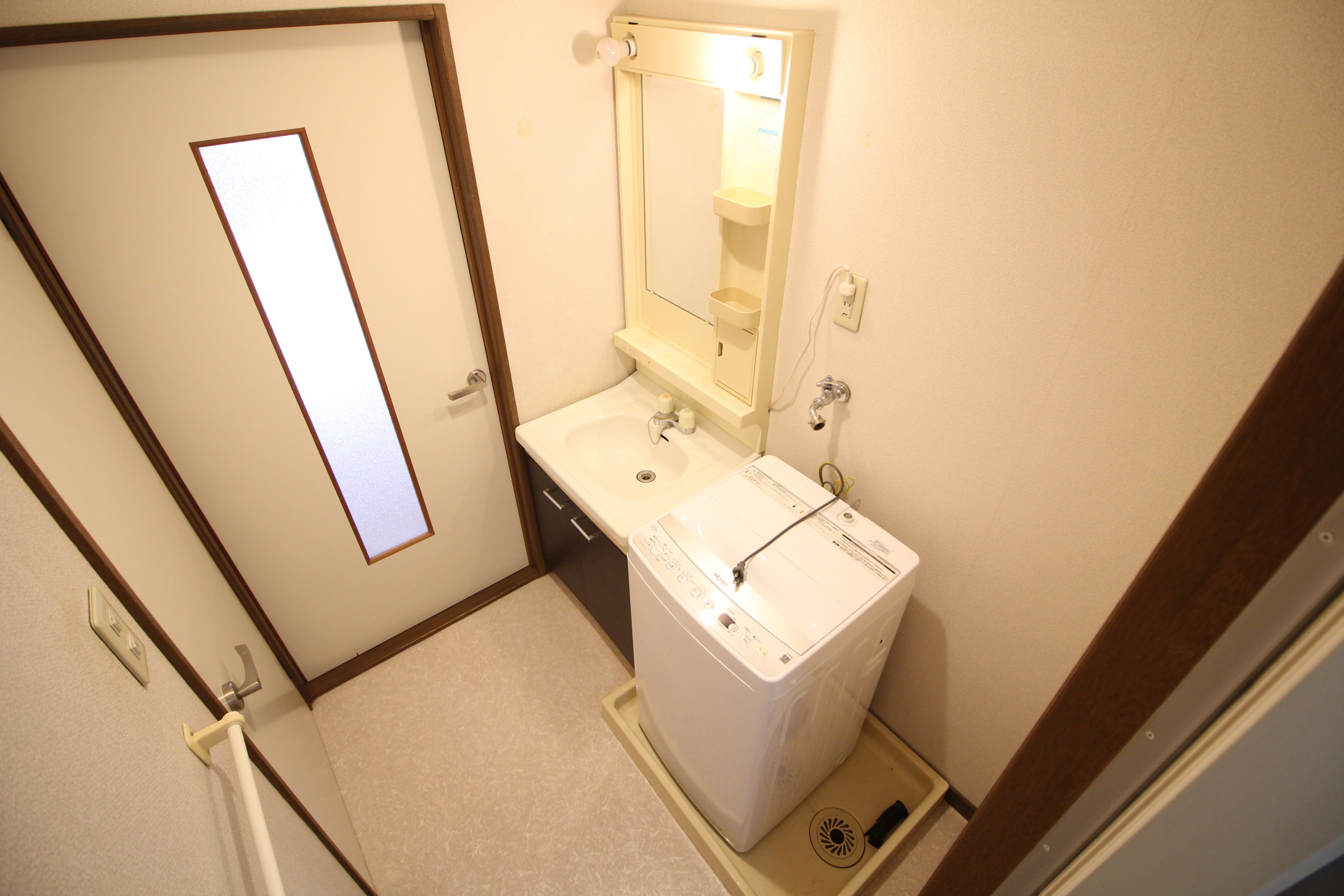 洗面設備　独立洗面台です♪