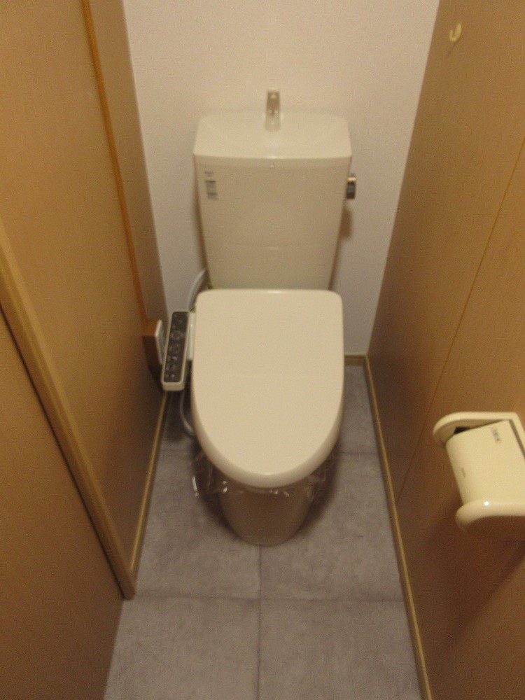 【オーチャード　IIのトイレ】