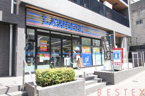 コンビニ　ローソン文京サッカー通り店（コンビニ）まで178m