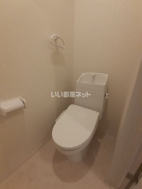 【加古川市東神吉町西井ノ口のアパートのトイレ】