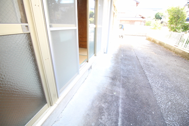 バルコニー　専用庭付き