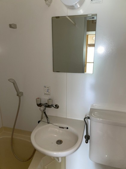 洗面設備　※別部屋の写真です。