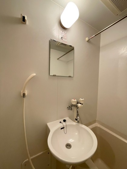 洗面設備　※別部屋の写真です