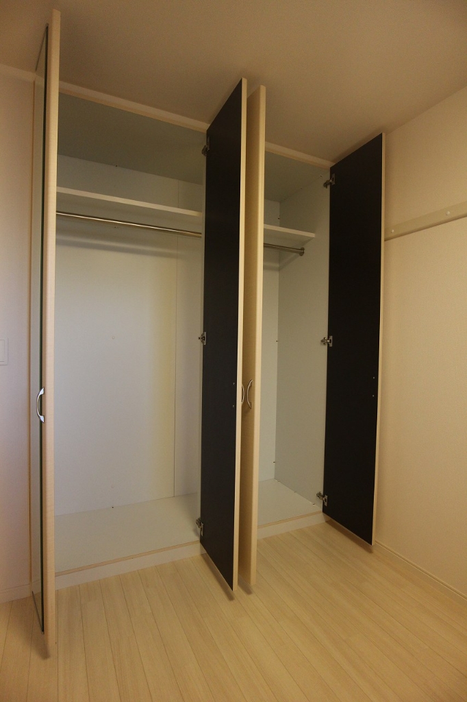 収納　写真は同型シリーズです。