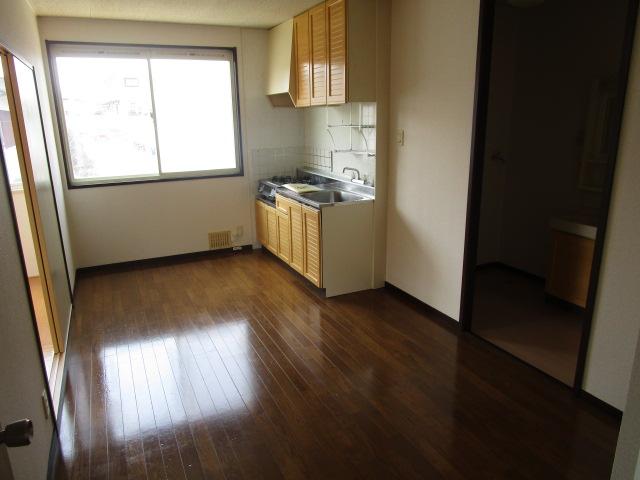 居室・リビング　リビング