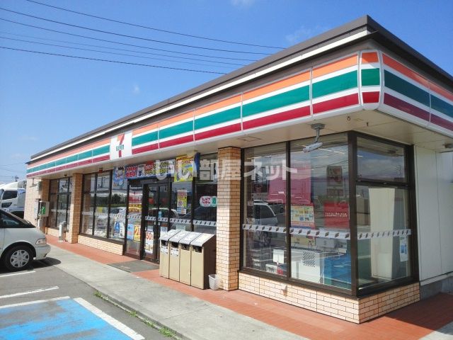 コンビニ　セブンイレブン　東根神町西６丁目店（コンビニ）まで838m