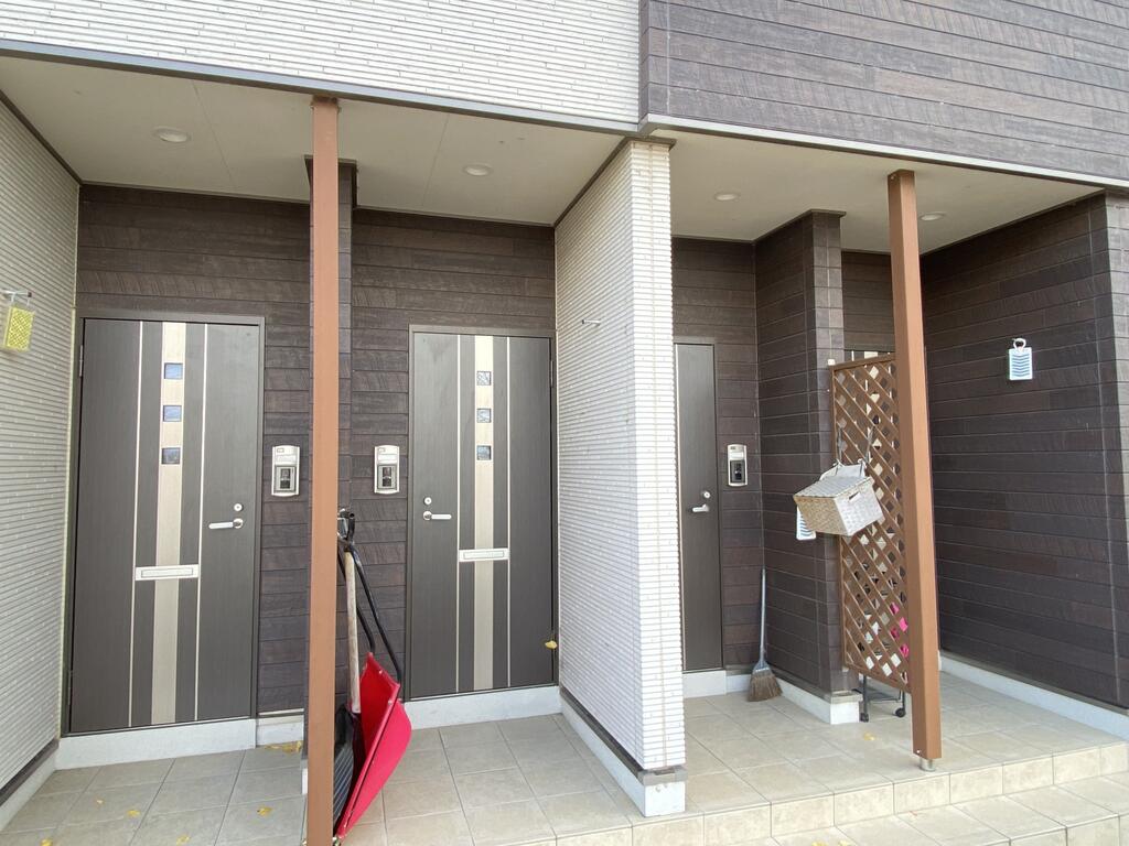 滝川市東町5丁目2LDKアパートの外観写真