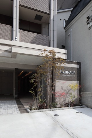 【BAUHAUS河原町NO.27の建物外観】