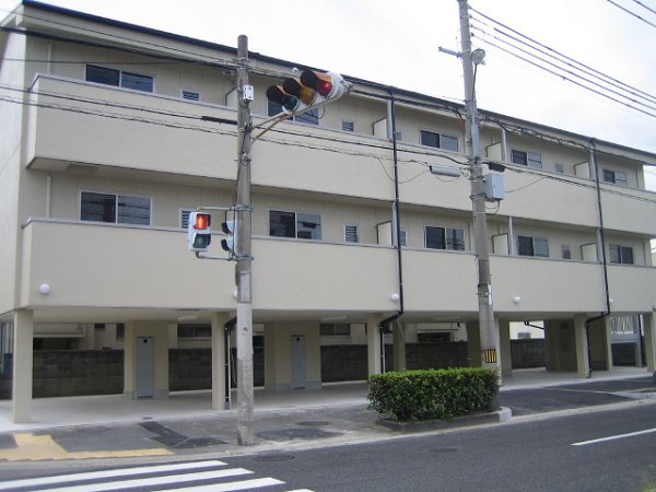 シャルト藤原の建物外観