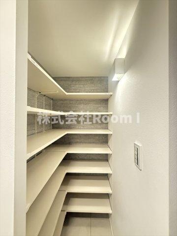 玄関　落ち着いた玄関です