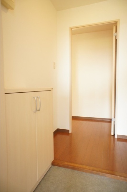 玄関　図面と現状に相違がある場合には現状を優先