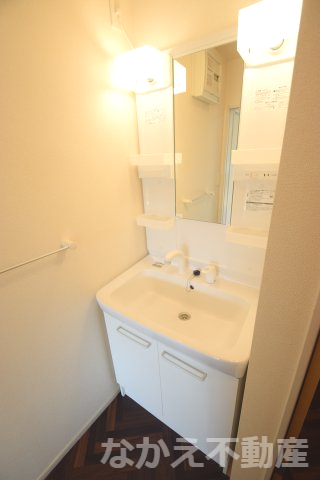 洗面設備　忙しい朝には欠かせない洗面所です