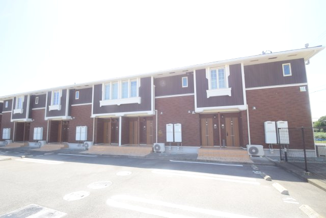 建物外観　建物外観を気になさる方へ、見た目の良い物件です