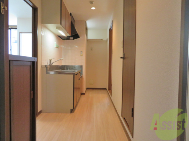 玄関　玄関の様子です。明るい印象ですね。気分もあがりそう。