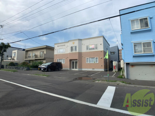 建物外観　札幌市北区百合が原「ディアベルジュ６０」