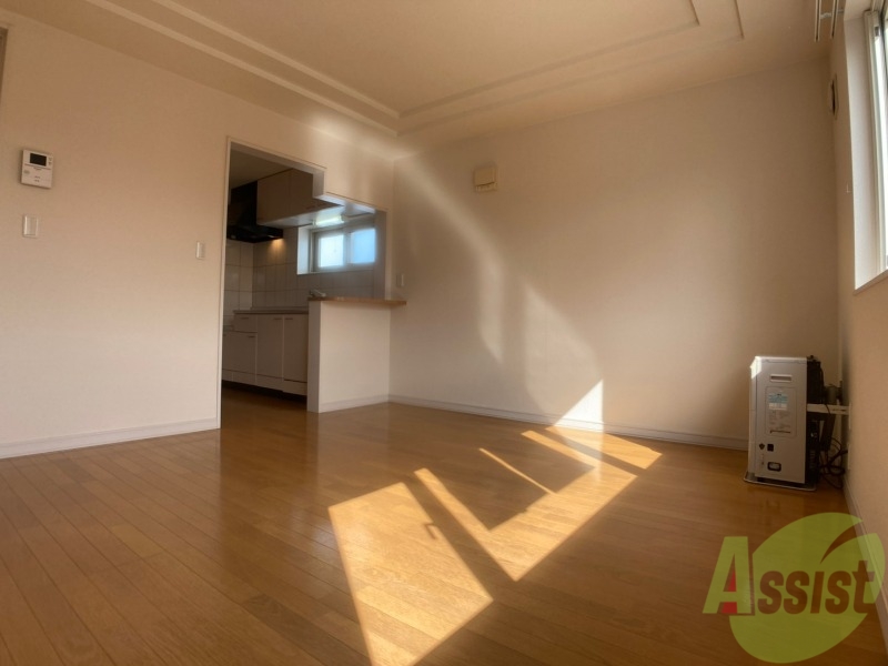 居室・リビング　広くてキレイなお部屋が広がっていて、充実した生活が送れそう。