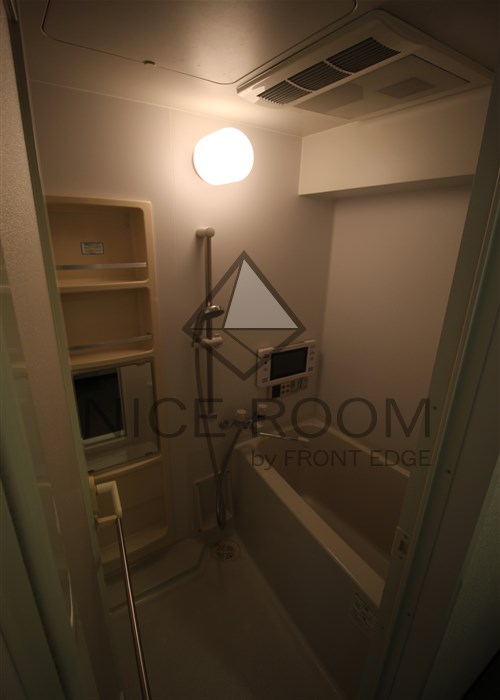 バス・シャワールーム　S-CREA御堂筋本町　風呂