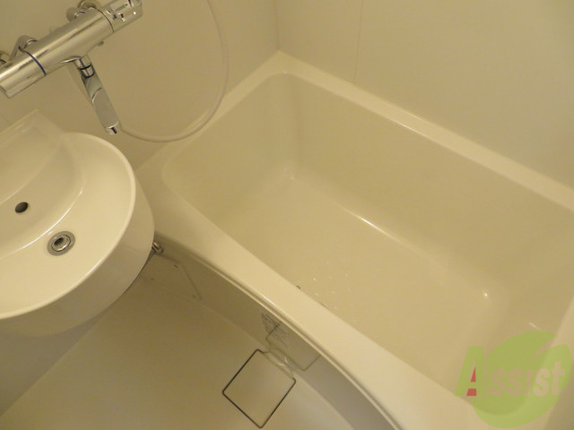 バス・シャワールーム　１日の疲れを取りしっかりと癒しましょう。