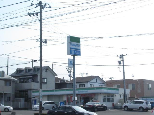 コンビニ　ファミリーマート郡山八山田店（コンビニ）まで710m