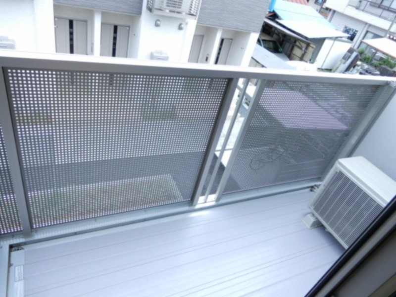 バルコニー　図面と現状に相違がある場合には現状を優先