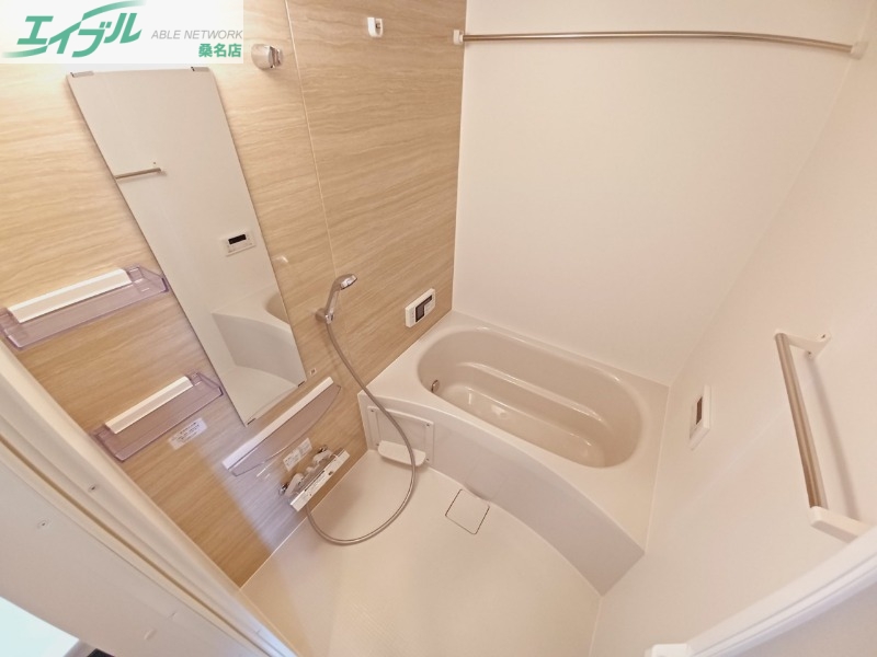 バス・シャワールーム　同物件別室反転タイプ画像