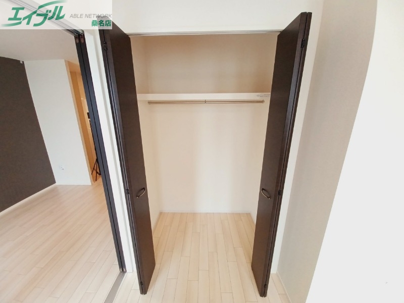 収納　同物件別室反転タイプ画像