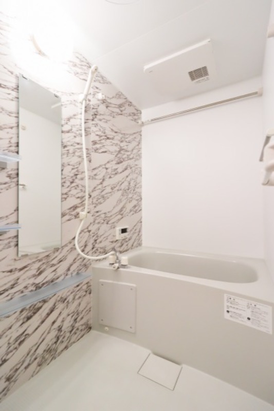 バス・シャワールーム　図面と現状に相違がある場合には現状を優先