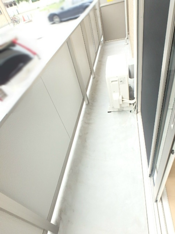 バルコニー　図面と現状に相違がある場合には現状を優先