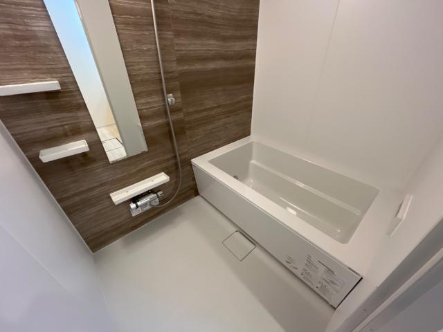 バス・シャワールーム　ＵＢ１３１７サイズ