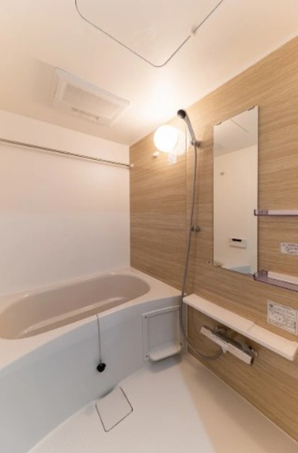 バス・シャワールーム　参考写真