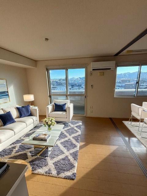 居室・リビング　本画像はＣＧで作成しており、実際に家具等は置かれておりません