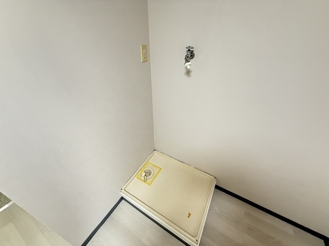 その他　室内洗濯機置き