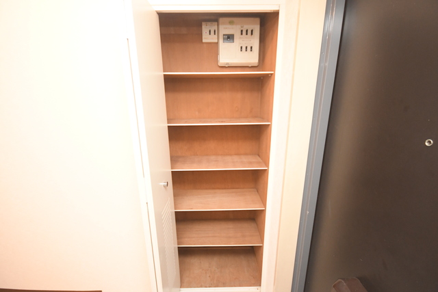 収納　シューズボックス