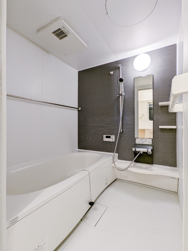 バス・シャワールーム　図面と現状に相違がある場合には現状を優先